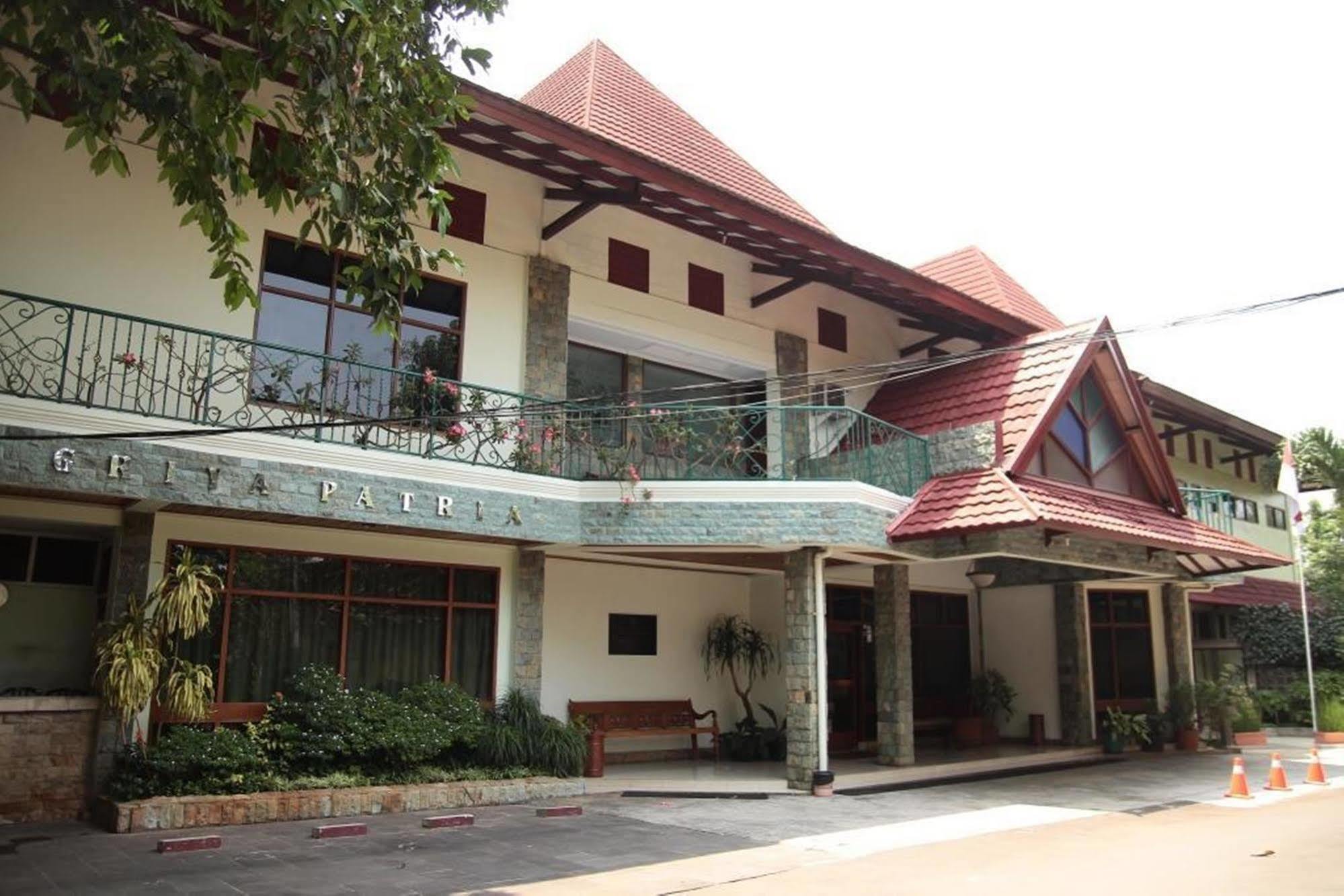 Reddoorz Plus Near Kemang Raya Jakarta Exterior foto